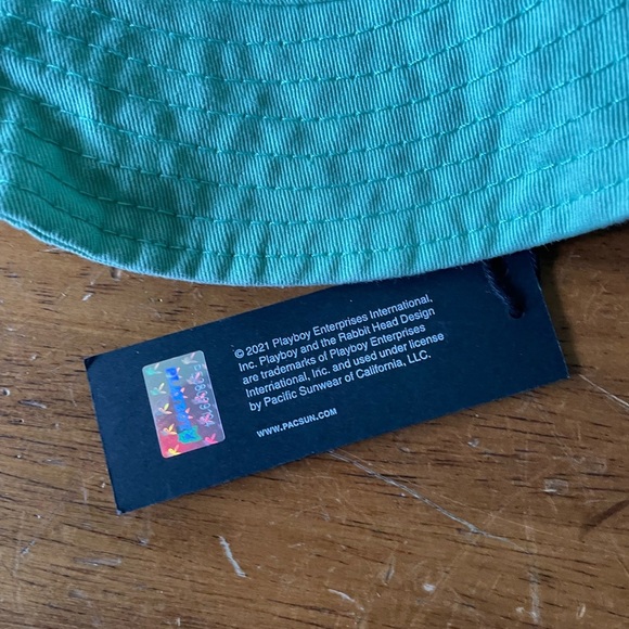 NWT New Playboy Pacsun Bucket Hat Green - Picture 5 of 6